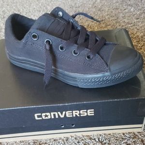 Junior Black Converse Chucks